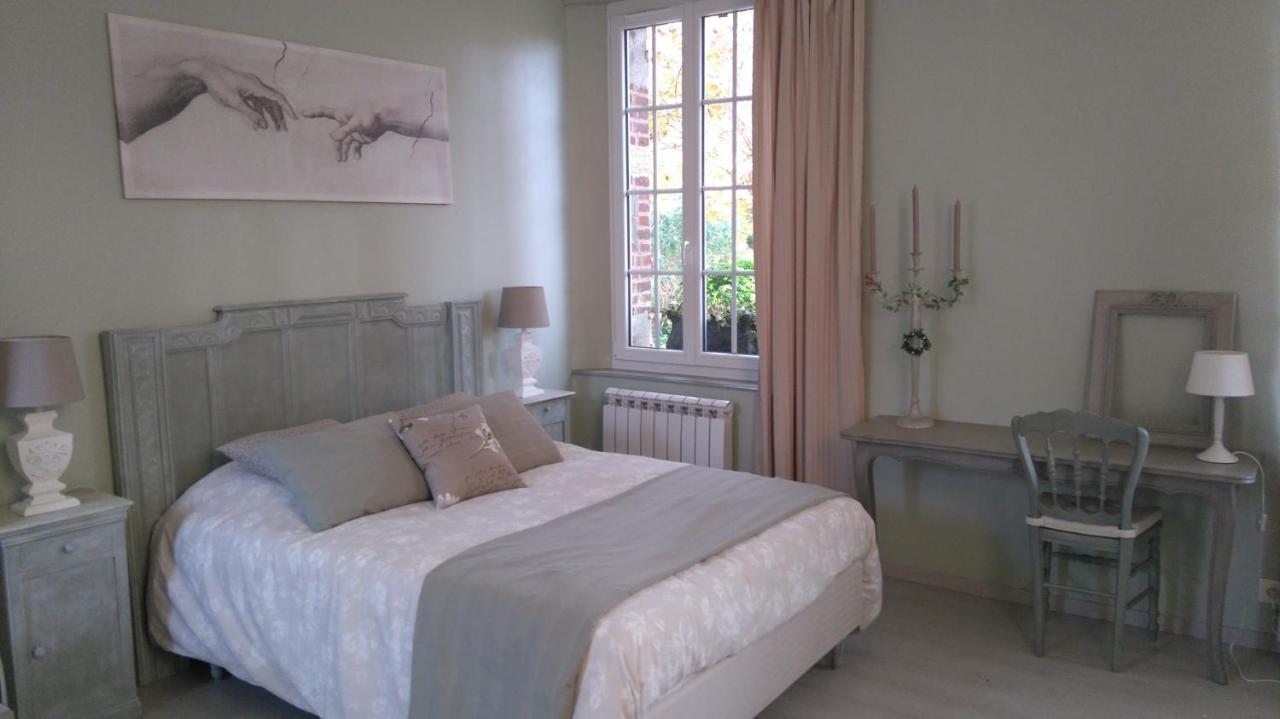 Le Jardin Des Ecureuils Hotell Demuin Exteriör bild